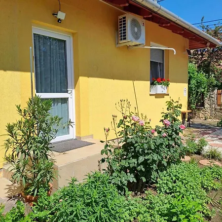 Lena - Lena Two Bedroom