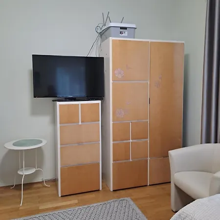 Lena - Lena Two Bedroom Apartment